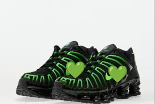Nike Shox Zapatillas Negras y Verdes
