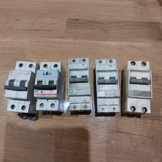 Interruttori automatici magnetotermici