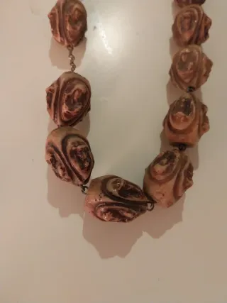 Rosario in resina con Madonna e Bambino