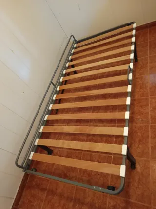 Somier svarta gris metalizado de litera triple