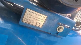 Compresor de aire azul