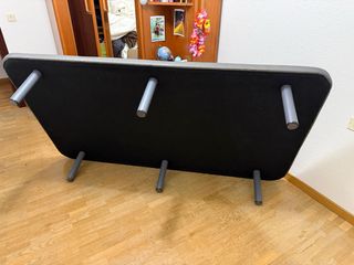 Somier tapizado con patas 105x190