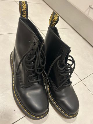 Botas Dr. Martens Talla 40 Negras
