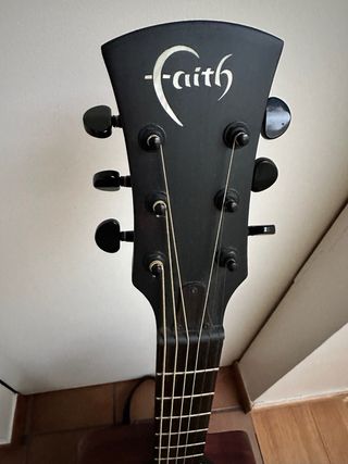 Guitarra Acústica Faith