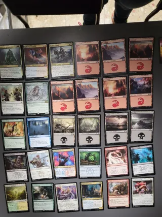 Mazos y accesorios Magic The Gathering