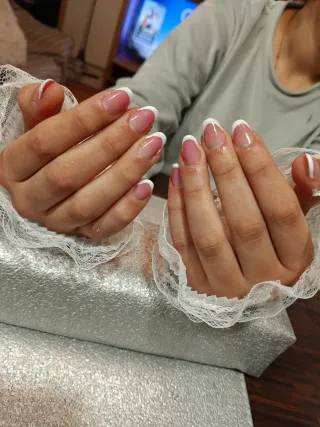 Uñas semi permanente con rubber base