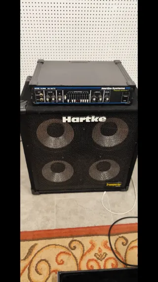Hartke HA3500 Cabeza + Pantalla Transporter