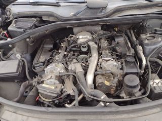 Despiece MERCEDES-BENZ CLASE Color AZUL TANZANITA