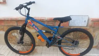 Bicicleta Montaña personalizada Red Bull