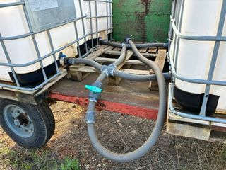 Cuba 4000L agua con remolque