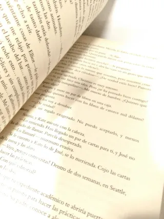 CINCUENTA SOMBRAS DE GREY