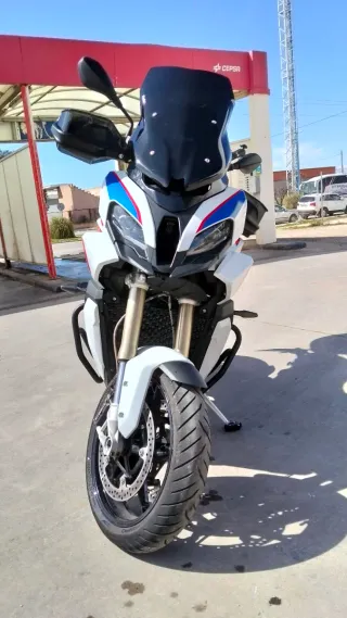 BMW S1000XR K69