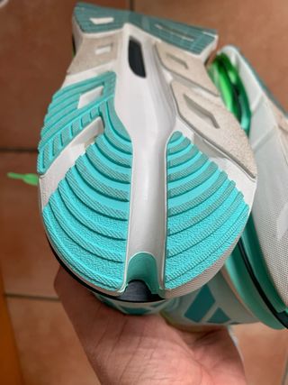 Adidas Adistar Beyond Talla 43.5