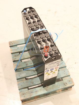 Ref. A882 Batería Eternity Batería 24v 150Ah - Transpaletas Hyster P1.8, Yale -