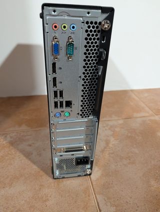 Lenovo ThinkCentre M710s i5-7400 16GB RAM 512GB SS