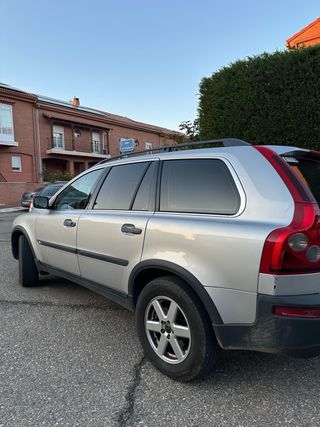 Volvo XC90 2006