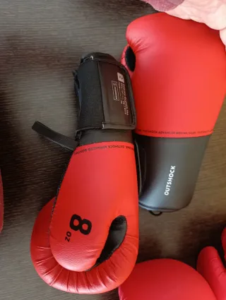 Lote boxeo: Guantes rojos y cuerdas saltar