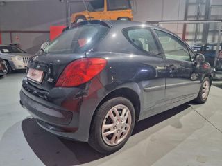 Peugeot 207 Confort 1.4 HDI 70