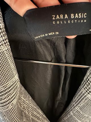 Americana Zara cuadros gris y blanco