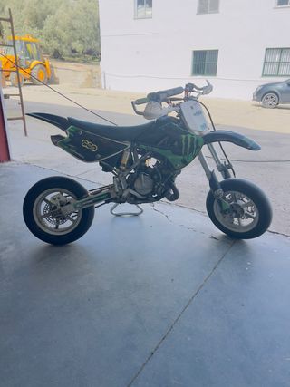 Kawasaki 85cc Supermotard PitBike