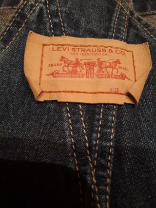 Peto Levi's Talla S Diseño