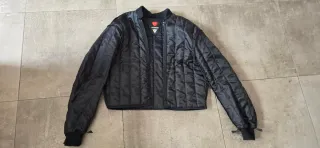 Chaqueta de moto con protecciones