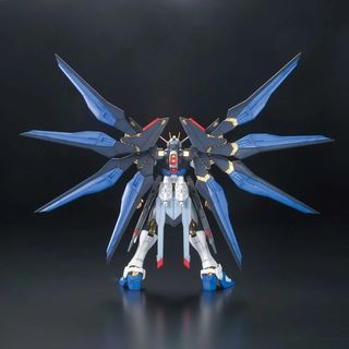 MG 1/100 STRIKE FREEDOM GUNDAM FULL BURST MODE – N
