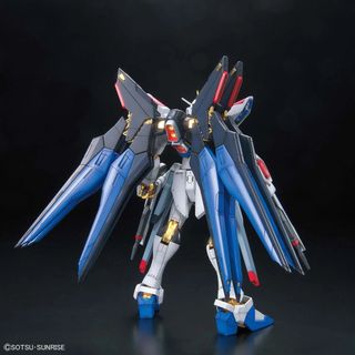 MG 1/100 STRIKE FREEDOM GUNDAM FULL BURST MODE – N