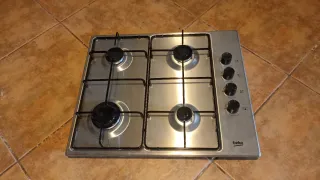 Conjunto Horno y Fogones Gas Butano A ESTRENAR