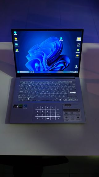 ASUS VivoBook 14 Pro OLED Ryzen 7 RTX 3050