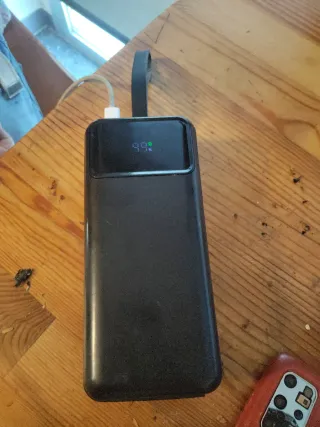 Batería Externa Inalámbrica 99%