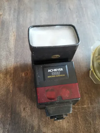 Flash per fotocamere analogiche Metz, Nikon, Nissi