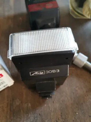 Flash per fotocamere analogiche Metz, Nikon, Nissi