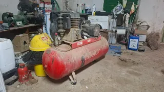 Compresor de aire LT 200