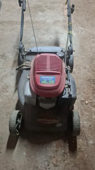 Cortacésped Honda Castelgarden sin cesta