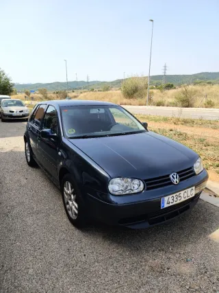 Volkswagen Golf 2004