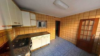 Piso en venta en Les Planes en Hospitalet de Llobregat, L´