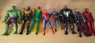 Chollo Lote Muñecos Superhéroes Marvel.x 12 euros.