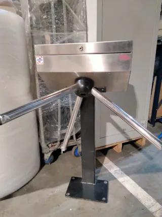 Torno de acceso de acero inoxidable