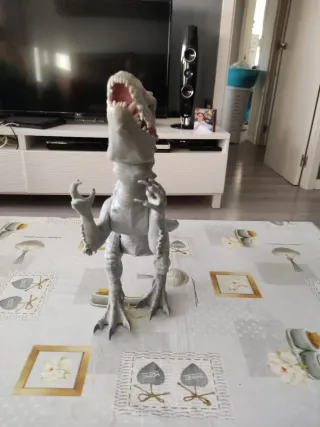 Indominus Rex con Sonido