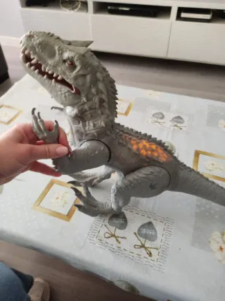 Indominus Rex con Sonido