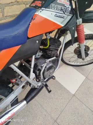 Derbi FDS 50 Enduro Negra y Naranja