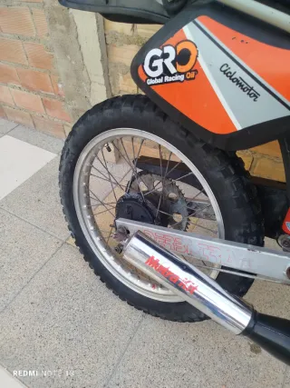 Derbi FDS 50 Enduro Negra y Naranja