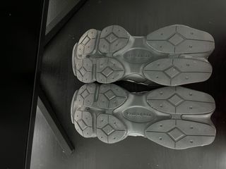 Zapatillas deportivas grises