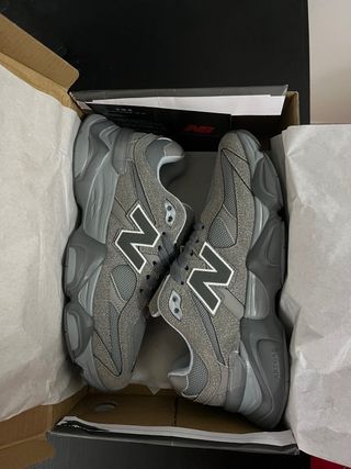 Zapatillas deportivas grises