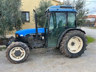 Tractor New Holland Azul