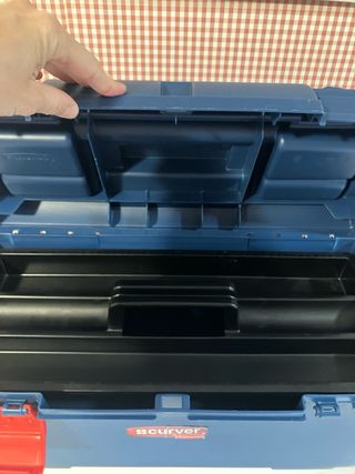 Caja de herramientas Curver (Rubbermaid)
