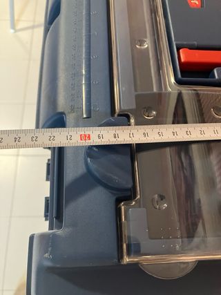 Caja de herramientas Curver (Rubbermaid)