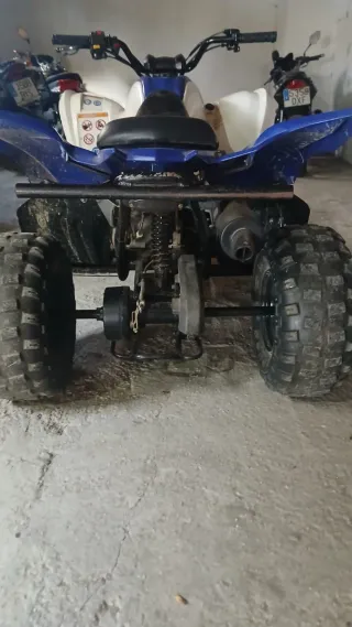 Quad Yamaha YFM 90  se cambia por motocross