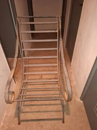 Silla de jardín metálica